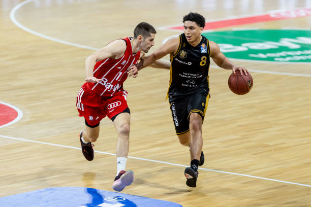 从塞尔吉尼 从塞尔吉尼