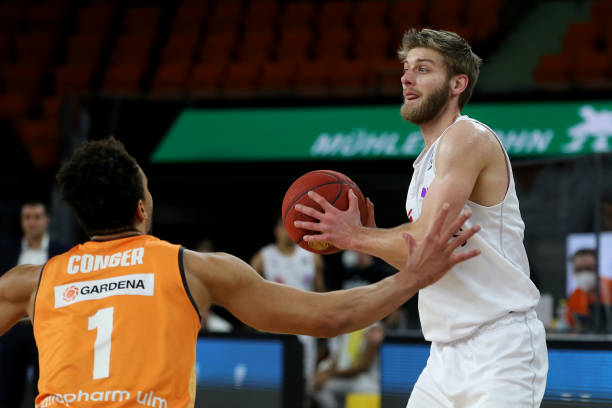 局中的新起 局中的新起